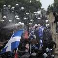 "Sloboda palestini": Haos u Atini: Sukob policije i demonstranata na skupu za palestince