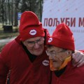 Ljubav ne priznaje godine: Nada Dunjić (93) i Dragoljub Mandžukić (95) najstariji učesnici manifestacije „Poljubi me“…