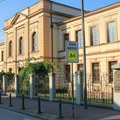 Maturanti Gimnazije "Takovski ustanak" od danas ponovo u klupama
