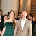 Estrada se sjatila na gala događaj u Beogradu: Boba Živojinović stigao bez Brene, a Sofronijević sa lepom doktorkom -…