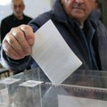 FDU u blokadi: Kola bez tablica kruže Kosjerićem, stižu i službena vozila iz Gornjeg Milanovca