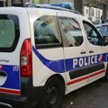 Automobil namerno udario grupu ljudi ispred bara, ima mrtvih! Užas u Francuskoj