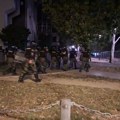 Novosadska policija tvrdi da je u kasnim večernjim satima u ponedeljak uveče „blagovremeno i profesionalno reagovala prema…