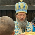 Vladika Justin sutra u Vraćevšnici
