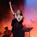 Zvezde na koncertu kod Emine Jahović! Naša kamera lovila estradne umetnike, a onda se pevačica oglasila