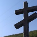 Oskrnavljeno srpsko groblje kod Travnika: Iz vatrenog oružja ispaljeni rafali u pravoslavni krst