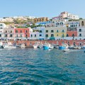 Malo ko zna za prelepo ostrvo u Italiji koje s pravom zovu raj na zemlji: Nema puteva ni mobilnog signala, godinama se čeka na…