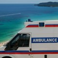 Majka (41) pokušala da spasi dete, pa je poklopili talasi: Za dlaku izbegnuta tragedija na Halkidikiju