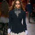 Diesel u Milanu: poslednja kolekcija Glenna Martensa za brend Teyana Taylor u spektakularnoj Calvin Klein kampanji Huawei…