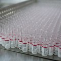 Skoro milion ljudi primilo eksperimentalnu kinesku vakcinu