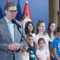 "Ovde ste svoji na svome, uvek ste dobrodošli": Vučić sa decom srpskog porekla iz regiona