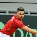 Loš početak sezone na šljaci: Miomir Kecmanović izgubio na startu turnira u Estorilu