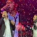 Jelena Tomašević na svom koncertu izvela brata na binu, pa zajedno zapevali: "Mnogo smo se tukli kao mali, a danas se volim…