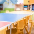 Vaspitačica i odbornica SNS u Kragujevcu ostavila dvoje predškolaca u zaključanoj učionici