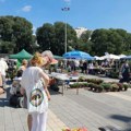 Прва јесења Цветна пијаца у петак и суботу на платоу Спенса, наставља се и акција замене старе хартије за саднице