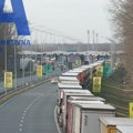 Kolaps na granicama: Kamioni čekaju i do 6 sati, vozači zarobljeni u kolonama