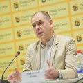 Policija pretresa stan i kancelarije vojnog analitičara Aleksandra Radića zbog slučaja "zvučni top"
