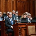 Sutra nastavak sednice o poverenju Vladi