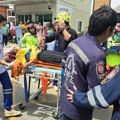 (Video) Isplivao jeziv snimak masakra, deca se kriju ispod klupa: Učenik (14) ubio babu i dedu, a onda otišao u školu i pucao…