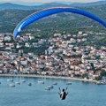 Tragična smrt: Snimak migranta koji je paraglajderom pokušao da se dokopa Seute i boljeg života