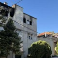 (Фото) Локализован пожар у стану на Врачару, спасене две особе