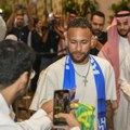 Nejmar stigao kod milinković-savića Brazilac sleteo u Saudijsku Arabiju, čeka se Mitrović (video)