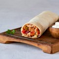 Tortilje sa pilećim mesom i jogurtom: Brz recept savršenog ukusa