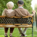 PIO dao odgovor koji zanima mnoge Šta se dešava sa porodičnom penzijom ako se zaposlite?
