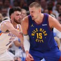 Jokić ponovo ispisao istoriju, ali Oklahomi meč lopta (video)