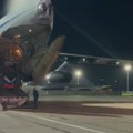 Rusija na nogama! Avion sa oslobođenim vojnicima ruskih oružanih snaga sleteo u Moskovsku oblast (video)