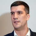 Kešelj: Okupatori ne biraju, već udaraju na sve što je srpsko!