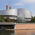 Sud u Strazburu kaznio Mađarsku zbog proterivanja migranata