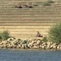 Horor u Sremskoj Mitrovici: Iz Save izvlače telo žene, na obali sedi muškarac u šoku - prve slike s lica mesta (foto)