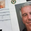 Objavljeni novi Epstajnovi dosijei: Na tri miliona stranica pominju se Tramp, Gejts, Mask...