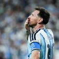 Šok tvrdnje nakon istorijske noći na Mundijalu! Lionel Mesi je zaslužio direktan crveni karton! Poznati analitičari…