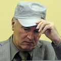 U Hagu istraga o smrti Mladića: Vlast u Srbiji se ne oglašava, prorežimski mediji objavili gde će biti sahrana