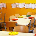 Ko radi sa decom u zrenjaninskim vrtićima? Poslanica traži odgovore o prekvalifikacijama