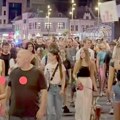 Srednjoškolci protestovali u Nišu protiv izmena zakona o obrazovanju, aplaudirali im i glumci