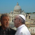 Papa primio glumca Silvestera Stalonea i njegovu porodicu u Vatikanu