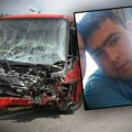 Ovo je vozač koji je poginuo u nesreći kod Mladenovca: Tetku vozio na aerodrom pa zaspao za volanom, iza sebe ostavio dvoje…