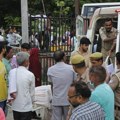 U stampedu na verskom skupu u Indiji poginula 121 osoba