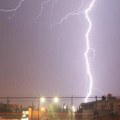 Dvojica muškaraca povređena u udaru groma u Loznici