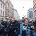 Nemački policajac udario u glavu pro-palestinsku aktivistkinju: "Njihova krv je na vašim rukama"