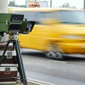 Списак локација супер радара широм Србије: Црне "бандере" не снимају 3 прекршаја већ много више