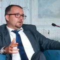 Proveravao račune novinara i kritičara SNS: Ko je Željko Radovanović - bivši pripadnik BIA koji je na čelu Uprave za…