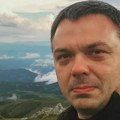 Marko Nikolić: Politiku mnogi danas smatraju za ružnu reč, psovku. U to nas ubeđuju - lošiji od nas
