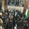 Ansambl Pozorišta mladih pokrenuo peticiju za ponovno otvaranje velike scene