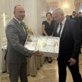 Gradonačelnik Novog Sada na obeležavanju Dana Pečuja
