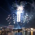 Spektakularan vatromet u Beogradu na vodi: Kula sijala u bojama Srbije (foto/video)