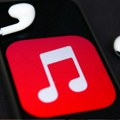 Sada možete preneti svoje Apple Music plejliste na YouTube Music